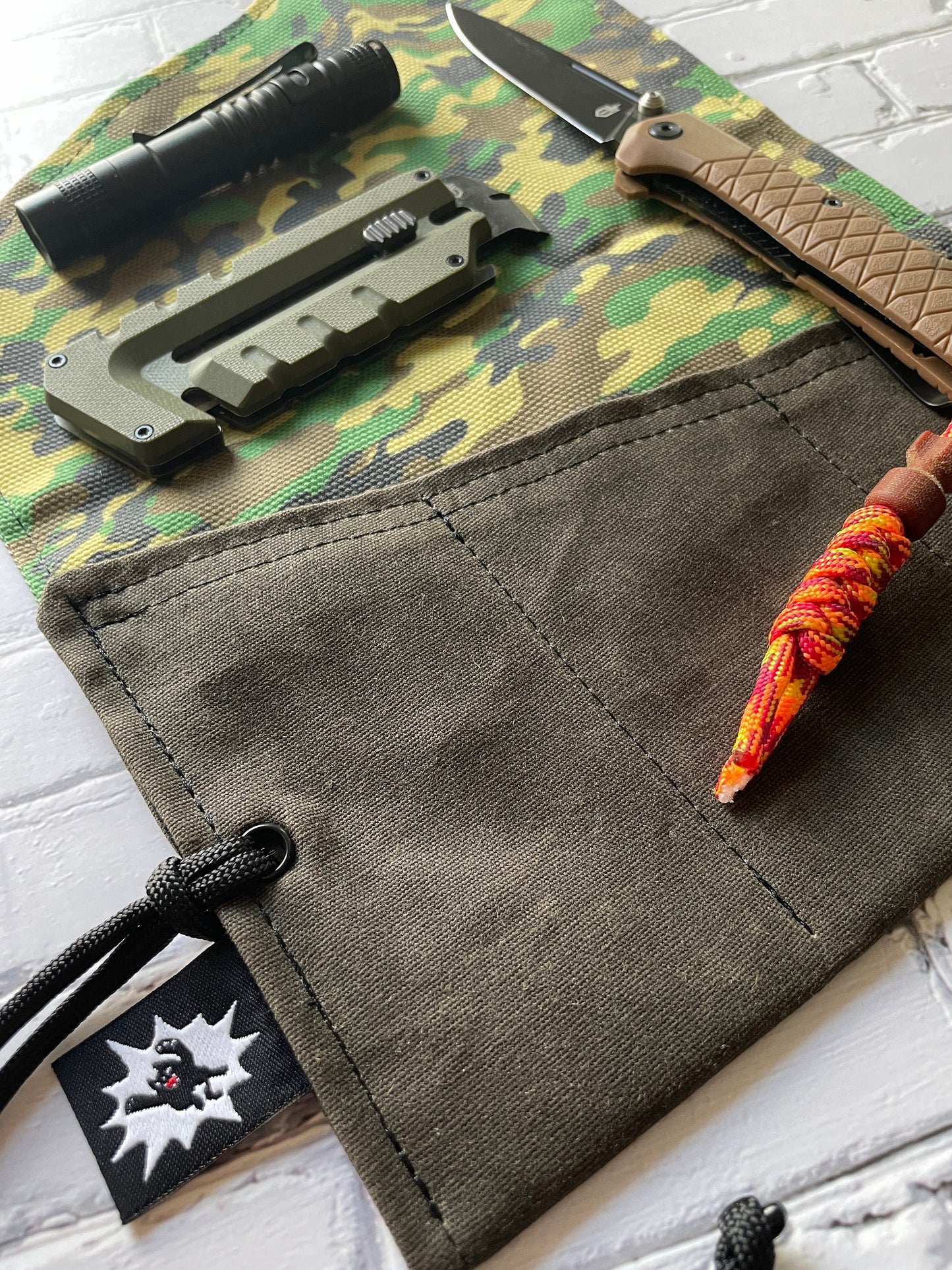 EDC Tool Roll | Waxed Canvas Tool Pouch | Every Day Carry Gear Bag | Pocket Organizer | Knife Roll | Pocket Dump Display Hank | Green Camo